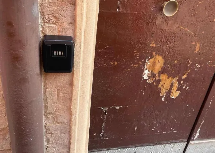 Διαμέρισμα Attic In The Old Town *