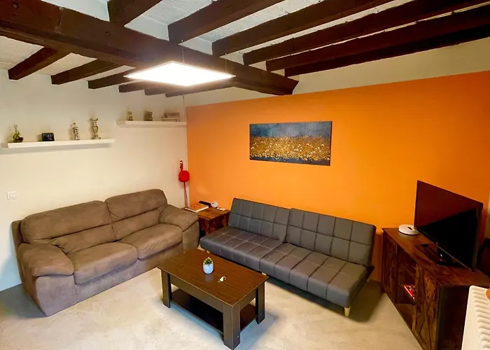 Apartman Attic In The Old Town